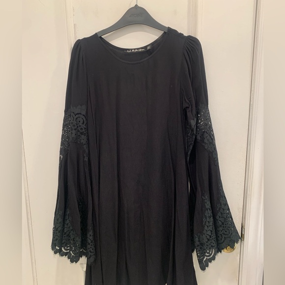 For Love & Lemons Le’veon black mini dress. Size XS - Picture 6 of 10